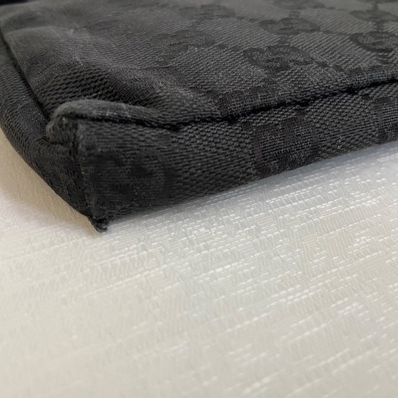 Authentic Gucci Black Canvas and Leather Belt Bag | Unisex Fanny Pack, Waist Bag - Picture 4 of 14